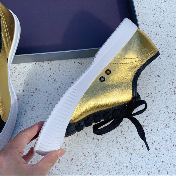 NIB Authentic Prada Vittelo Soft 3 Leather Sneaker - Picture 6 of 12